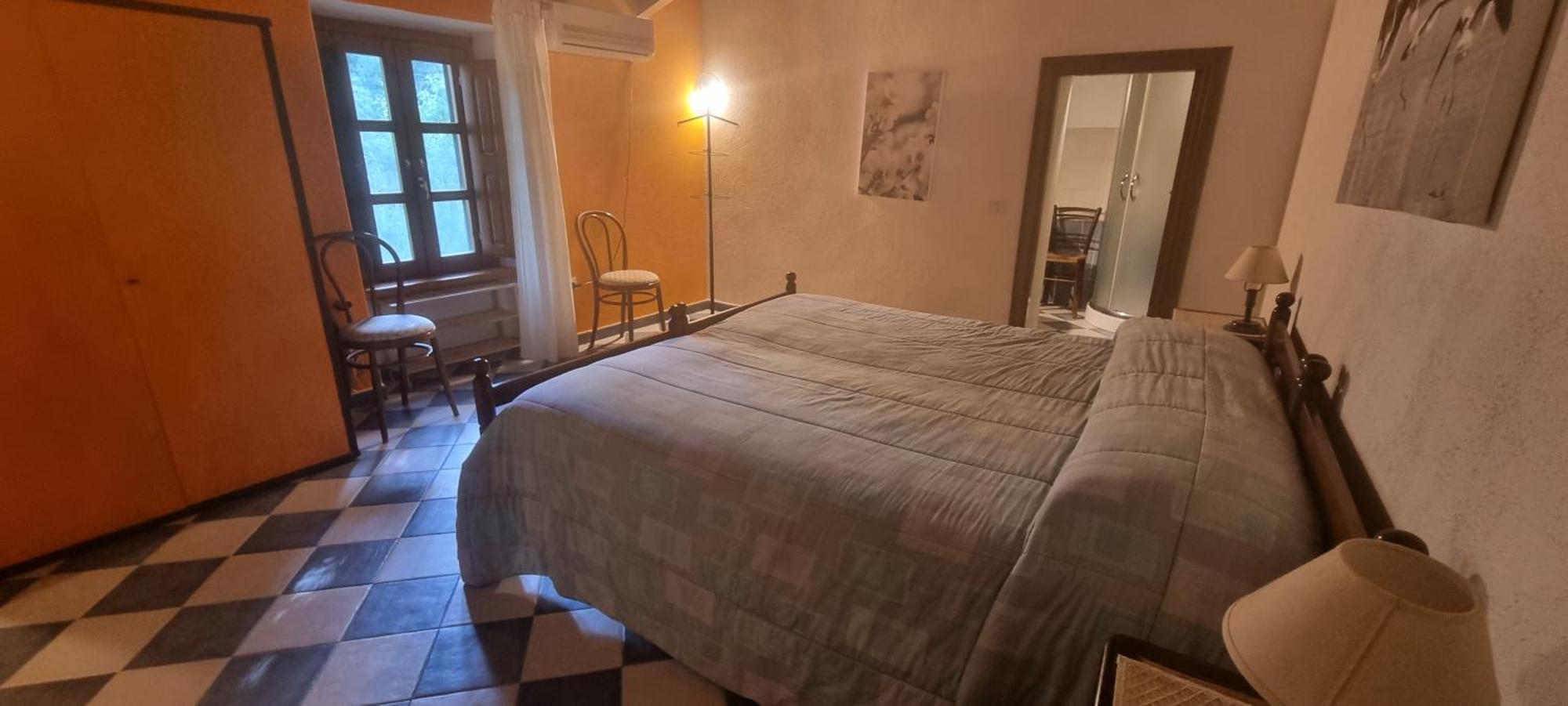 B&B Di Luisa Ledda Ales Екстериор снимка